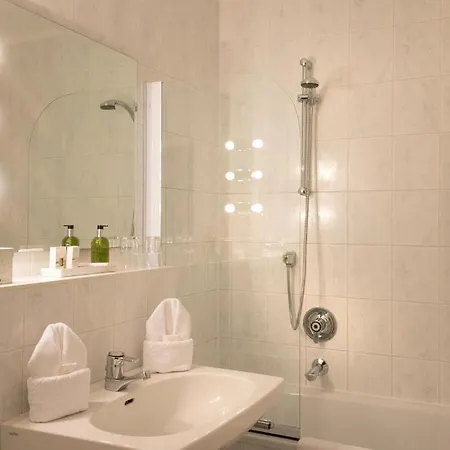 德尔慕斯酒店集团 - 佩莎赫德尔慕斯酒店 酒店