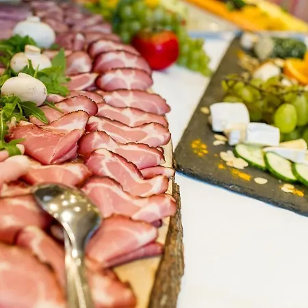 Dermuth - Dermuth Poertschach Hotel