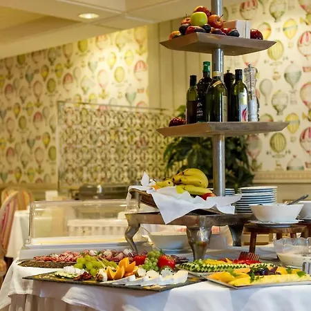 德尔慕斯酒店集团 - 佩莎赫德尔慕斯酒店