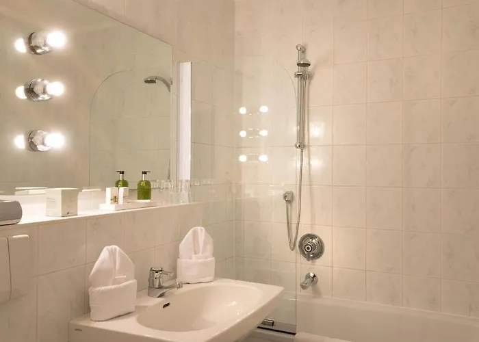 Dermuth Hotels - Hotel Dermuth Poertschach Hotel